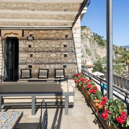 Villa Eleonora Isola Bella Sea View Small Pool + Jacuzzi ตาออร์มินา ภายนอก รูปภาพ