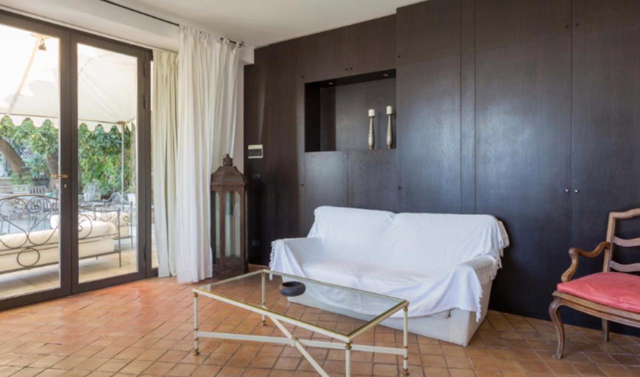 Villa Eleonora Isola Bella Sea View Small Pool + Jacuzzi ตาออร์มินา ภายนอก รูปภาพ