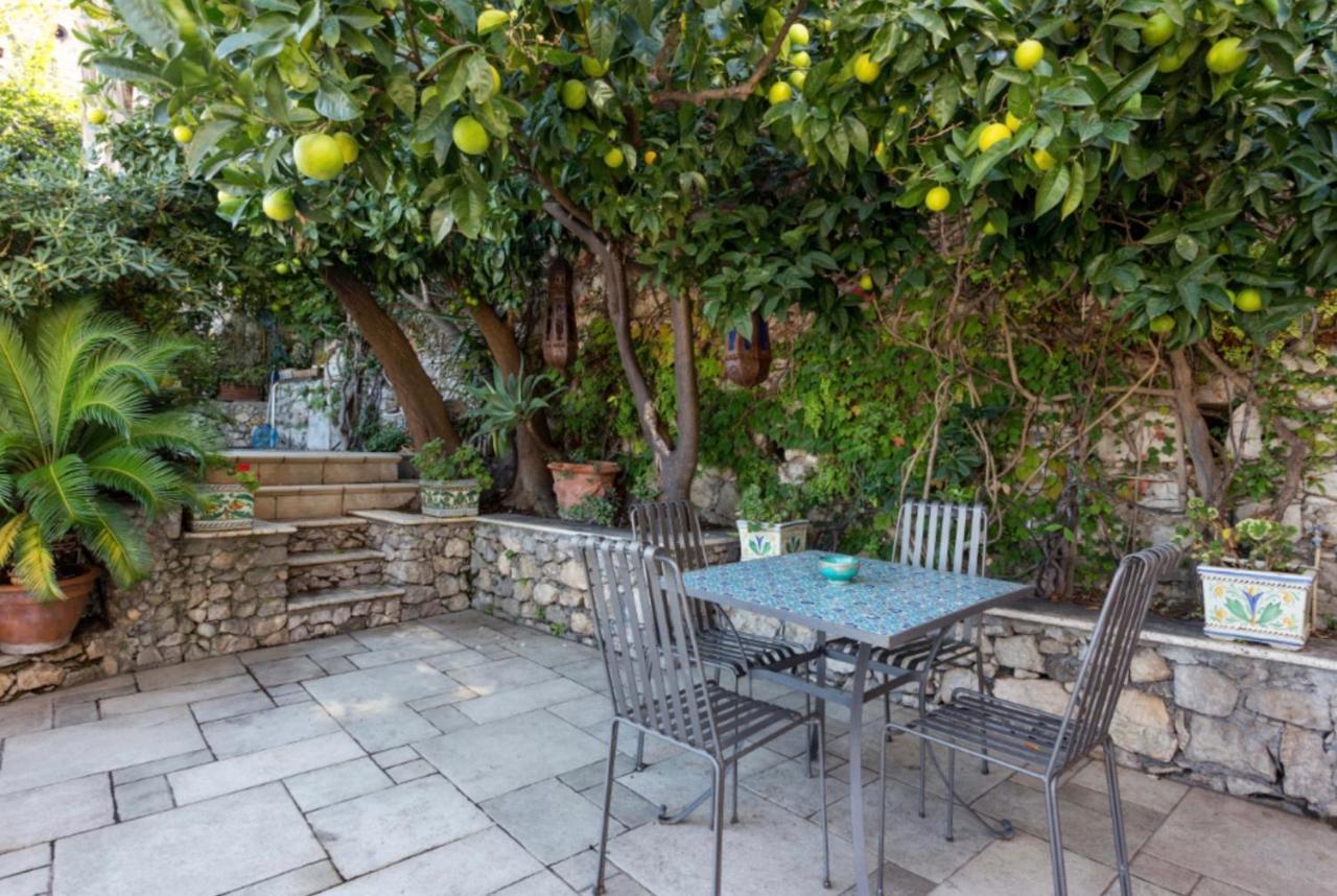 Villa Eleonora Isola Bella Sea View Small Pool + Jacuzzi ตาออร์มินา ภายนอก รูปภาพ