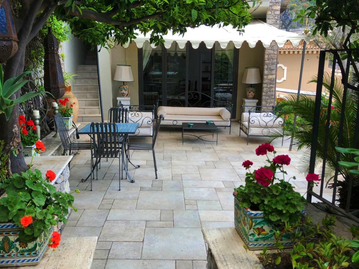 Villa Eleonora Isola Bella Sea View Small Pool + Jacuzzi ตาออร์มินา ภายนอก รูปภาพ